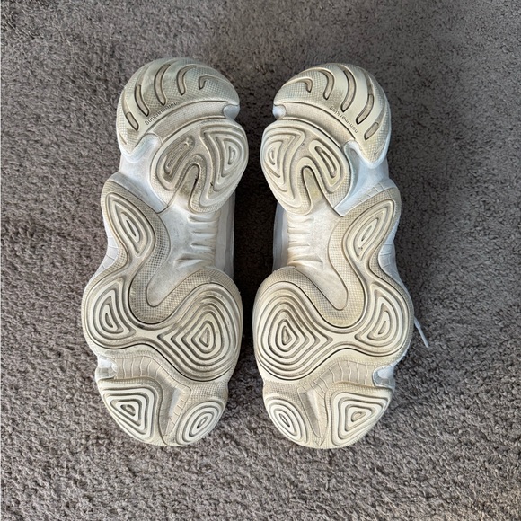 Adidas Yeezy 500 - Picture 4 of 4